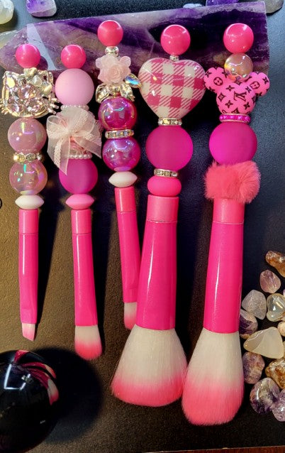 5-Piece Beaded Makeup Brush Set | Aesthetic Makeup Brushes | Cute Beaded Beauty Tools for Glam, Travel & Everyday Makeup