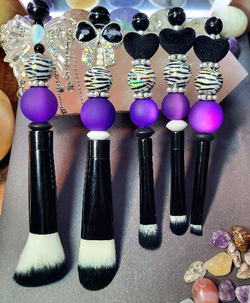 5-Piece Beaded Makeup Brush Set | Aesthetic Makeup Brushes | Cute Beaded Beauty Tools for Glam, Travel & Everyday Makeup