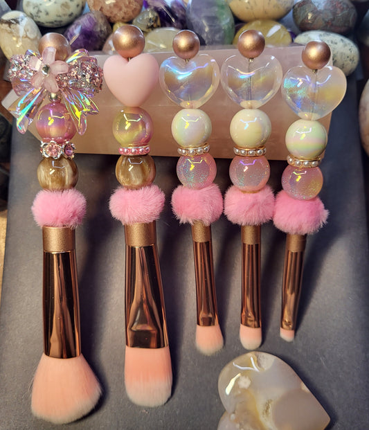 5-Piece Beaded Makeup Brush Set | Aesthetic Makeup Brushes | Cute Beaded Beauty Tools for Glam, Travel & Everyday Makeup