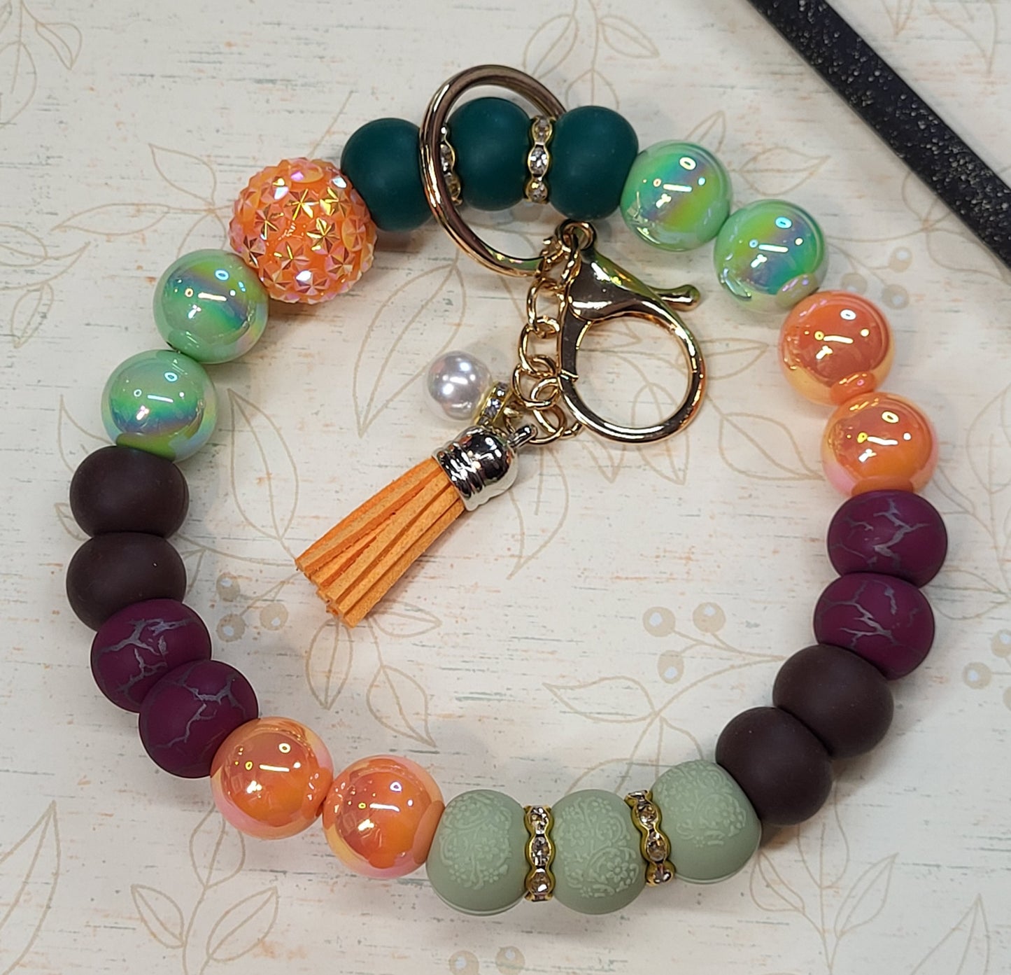 🍂 Fall-Themed 304 Stainless Steel Wire Made, Beaded Wristlet Keychains