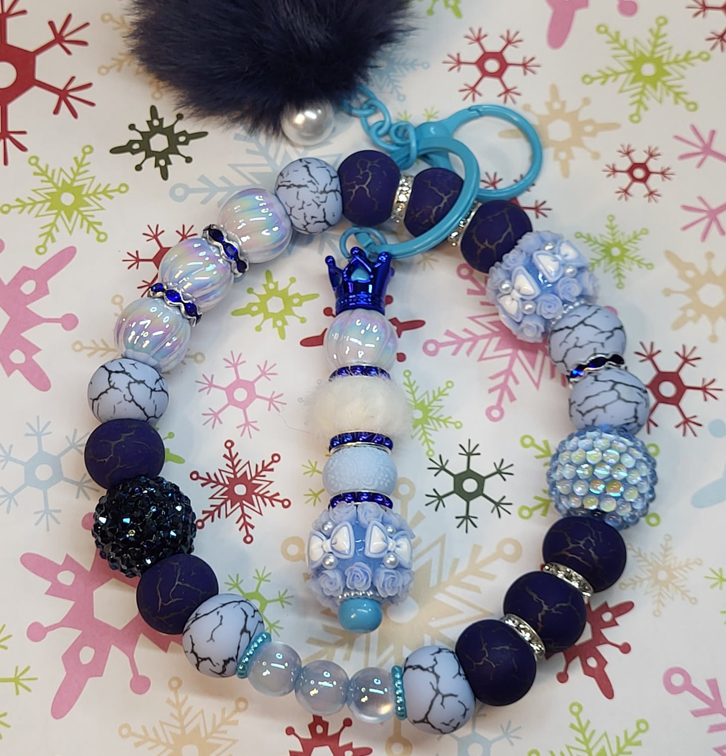 ❄️Winter Themed 304 Stainless Steel Beaded Wristlet Combo with Beaded Bar Keychain | Snowy Winter Wristlet Keychain Set | Handmade Durable Winter Accessory
