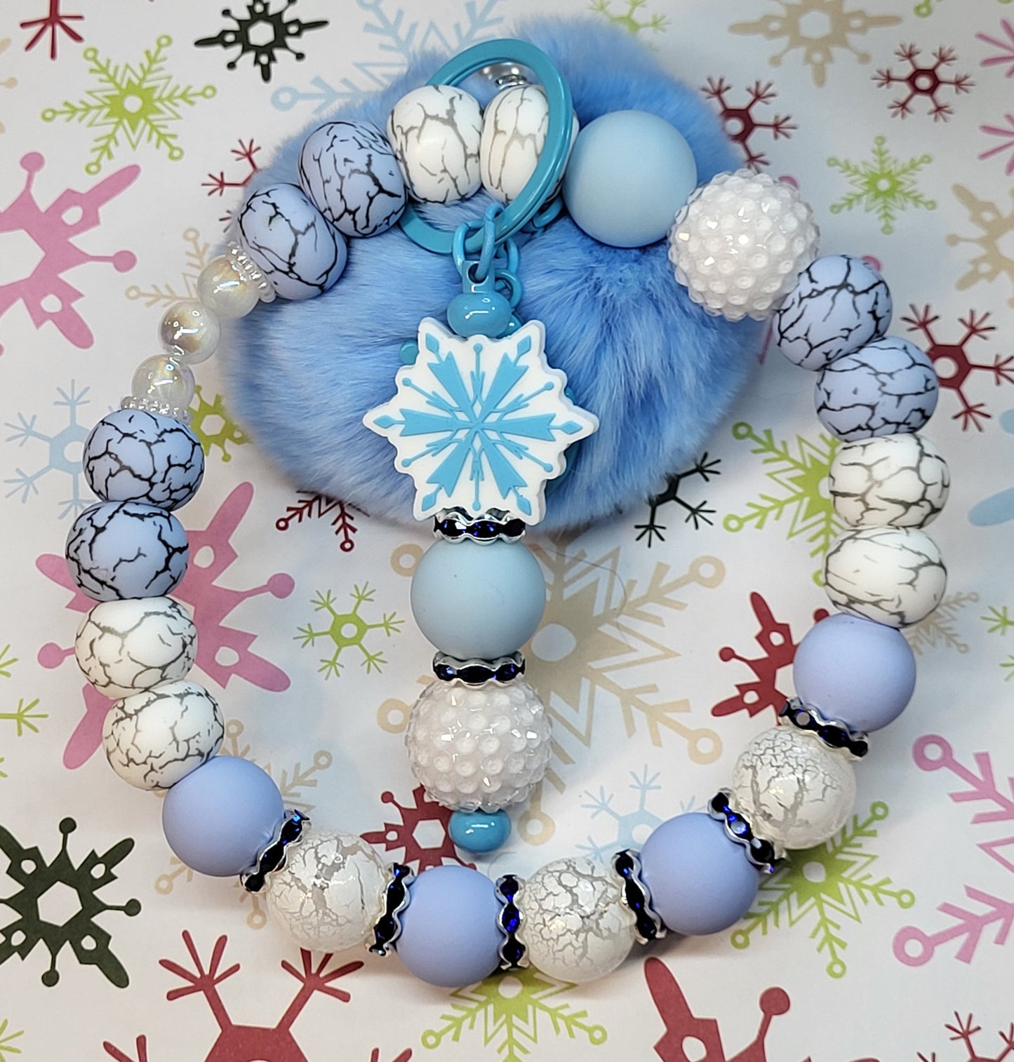 ❄️Winter Themed 304 Stainless Steel Beaded Wristlet Combo with Beaded Bar Keychain | Snowy Winter Wristlet Keychain Set | Handmade Durable Winter Accessory