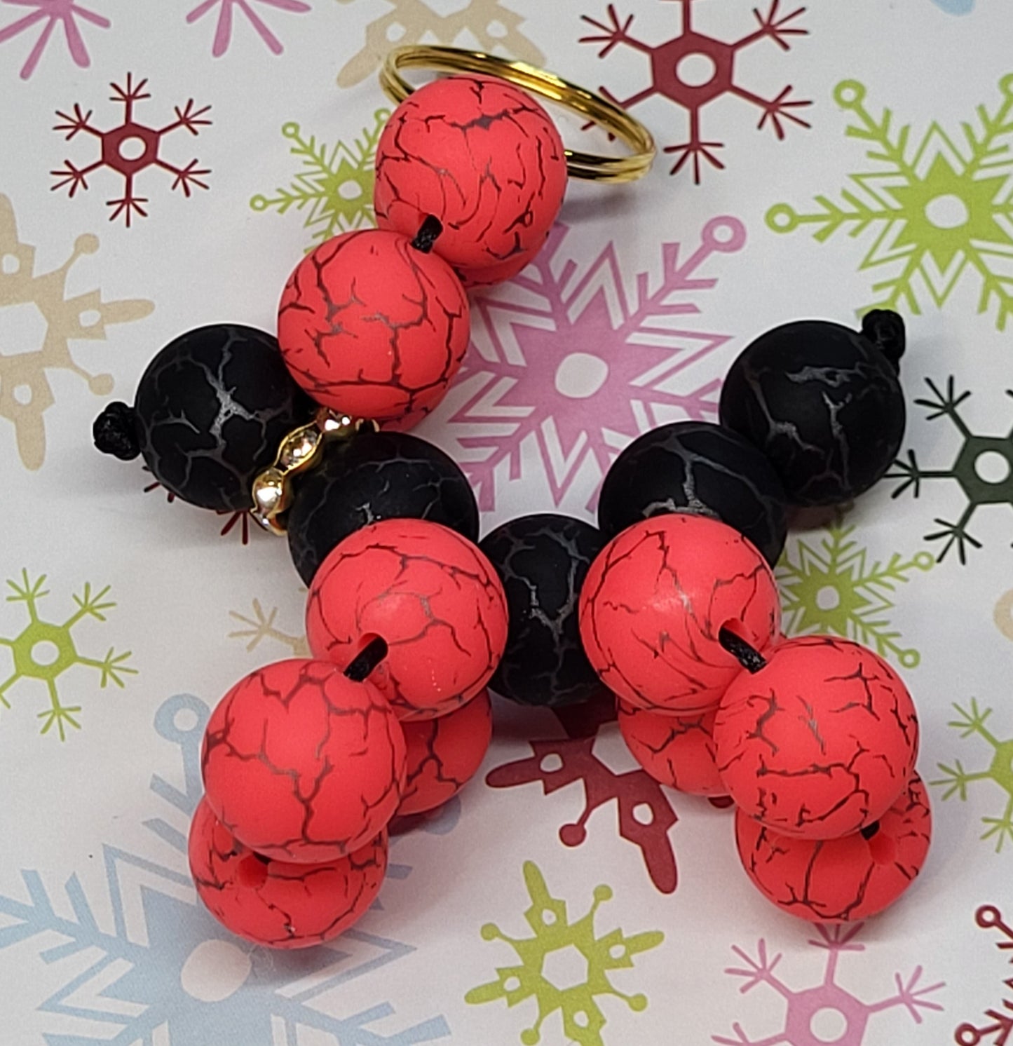 🎈 Balloon Dog Keychain – Silicone Bead Accessory