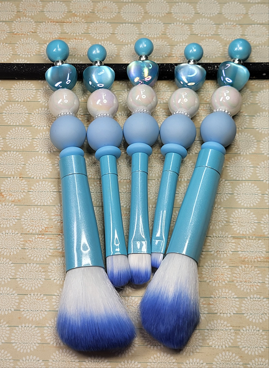 5-Piece Beaded Makeup Brush Set | Aesthetic Makeup Brushes | Cute Beaded Beauty Tools for Glam, Travel & Everyday Makeup